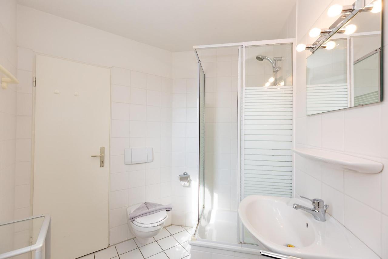 Marina 28-1 Apartment Куксхавен Екстериор снимка